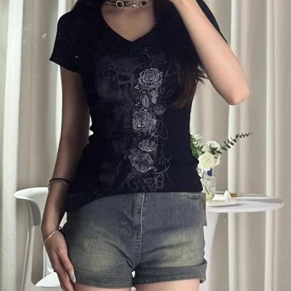 Graphic V-Neck Women Top Y2K 2000s Trending Style‎ Shirt